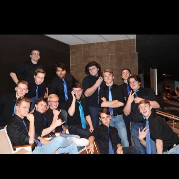 Meet your Posher, Elliot - Picture 1 of 1